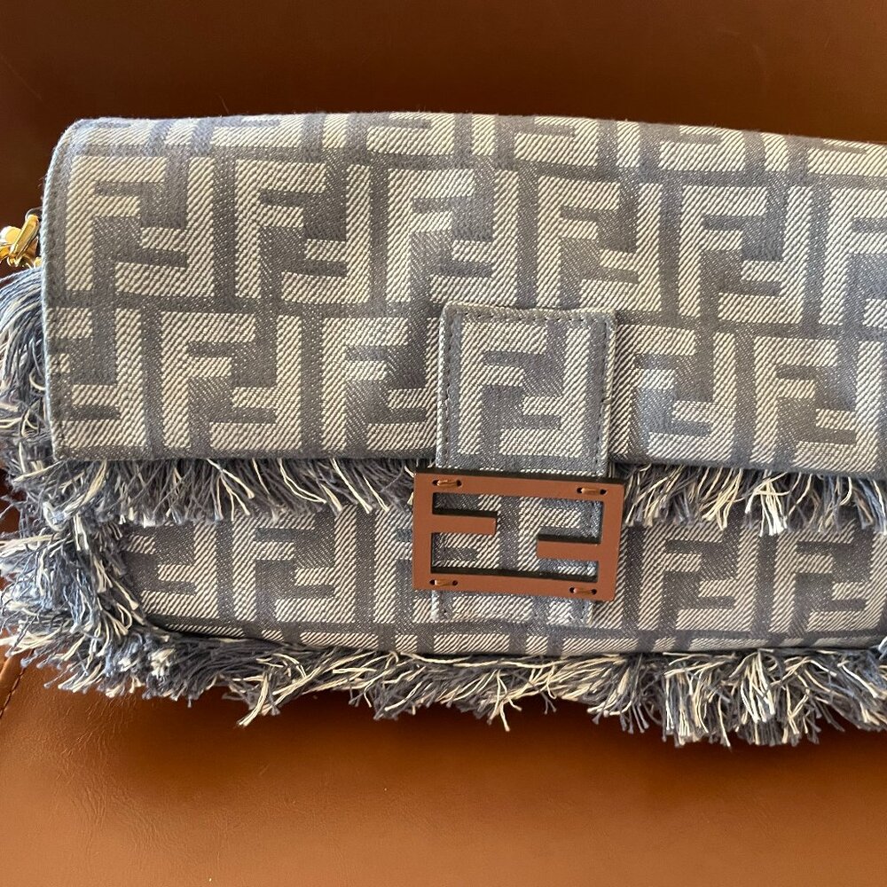 Fendi Baguette Purse.  Denim and Fringe--So Cute!